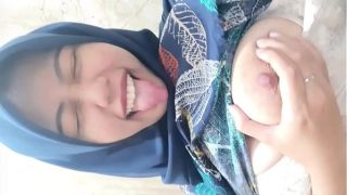 hijab mahasiswi sange full : http://bit.ly/2RiwAxx