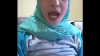 hijab tante melly sange part 2 full http://bit.ly/2EW0cM6