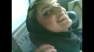 fuck girl iranian in car