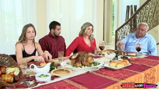 Moms Bang Teen – Naughty Family Thanksgiving